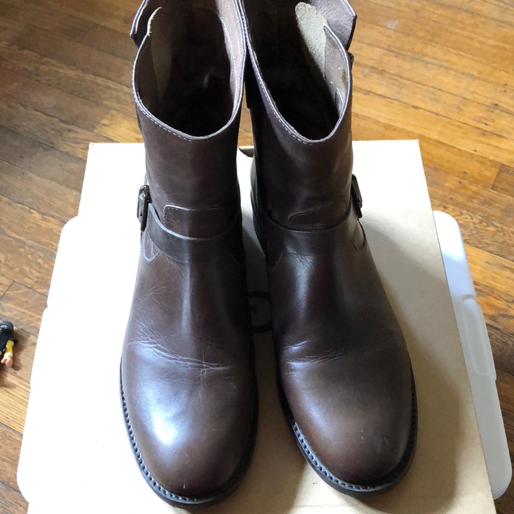 Ugg Fletcher boots
